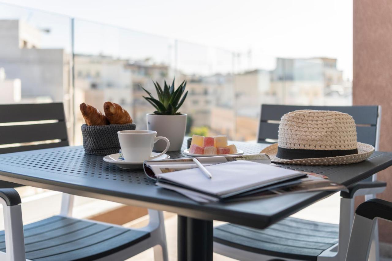 Staymela Apartments - Birkirkara Buitenkant foto